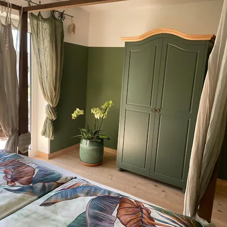 Mit Blick Auf Abteikirche Lägenhet